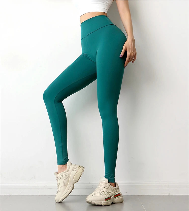Pantalones de Yoga con fruncido en el trasero para mujer, mallas deportivas de tela con sensación desnuda para gimnasio, pantalones de entrenamiento para Fitness de cintura alta, medias elásticas de realce