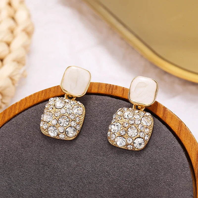 Nuevos pendientes geométricos de cristal brillante púrpura Vintage para mujer, pendientes de gota finos y encantadores, joyerÃa