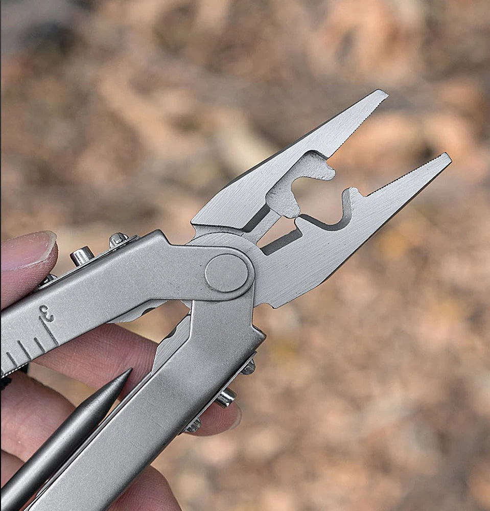 Nuevo multiherramienta para acampar al aire libre, cortador EDC portátil de acero inoxidable, herramientas multifunción plegables, alicates para cuchillos de supervivencia de emergencia