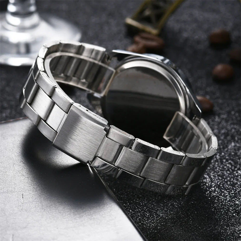 UTHAI-reloj de cuarzo con diamantes para mujer y hombre, pulsera de acero inoxidable con logotipo TVK, dorado, a la moda