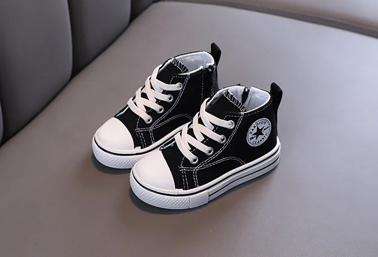 Zapatos de lona de caña media para niños, zapatos informales cómodos de fondo suave para niños y niñas, zapatos de tablero transpirables antideslizantes
