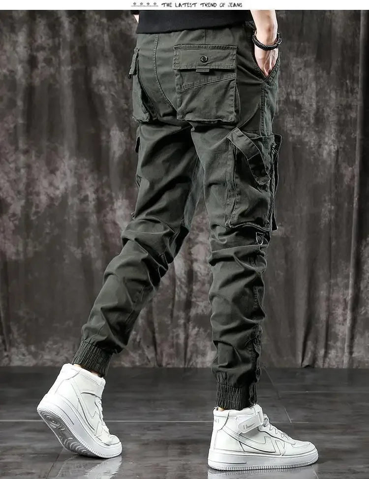 Pantalones Cargo de moda para hombre, pantalones ajustados de estilo informal, holgados, estilo americano, pantalones de pie pequeños con múltiples bolsillos, color negro, primavera y otoño