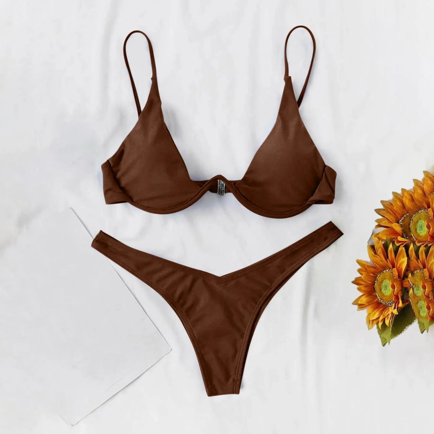 Bikini Sexy con aros para Mujer, traje de baño rojo liso con sujetador de realce, Tanga, traje de baño con cuello Halter y cuello de pico, Mini microtanga 2024