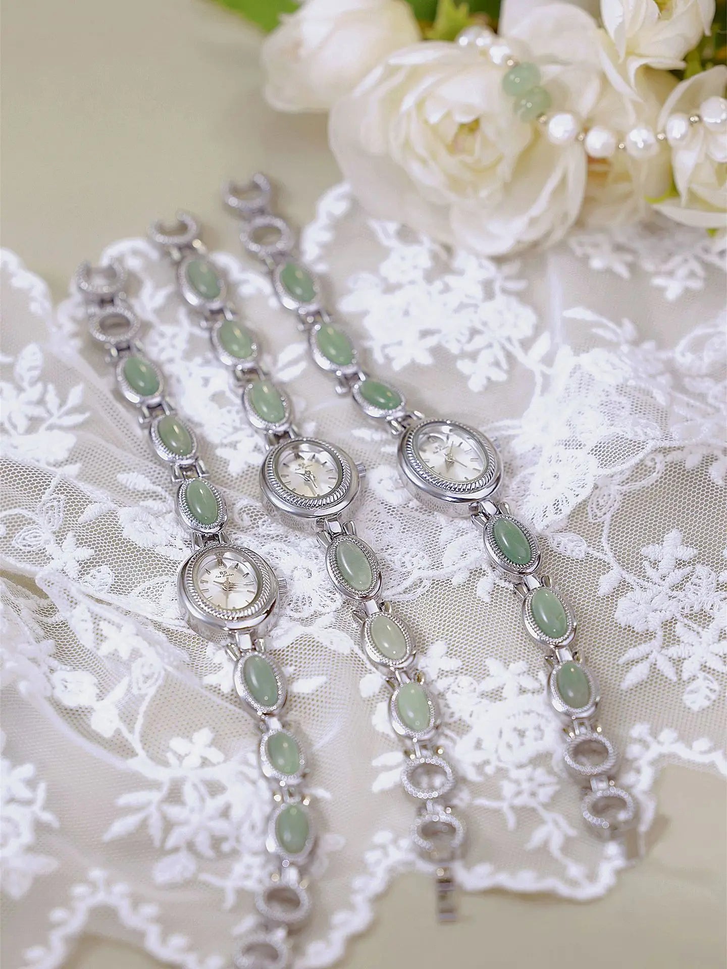 Reloj UTHAI para mujer, pulsera para mujer, marca de lujo, resistente al agua, piedra Dongling Natural Retro, Jade Hotan, relojes de cadena avanzados, regalo