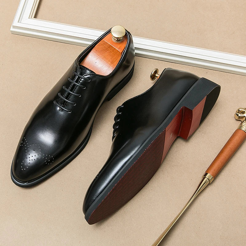Zapatos de cuero de lujo para hombre, zapatos de alta calidad a la moda Oxford, zapatos de vestir de boda para hombre, zapatos de cuero 2024, zapatos de oficina para caballero