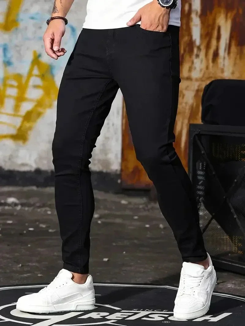2025 primavera nuevos hombres Slim Fit clásico pantalones vaqueros ajustados Casual estilo callejero Casual hombres pantalones vaqueros ajustados hombre Slim Fit lápiz Denim azul