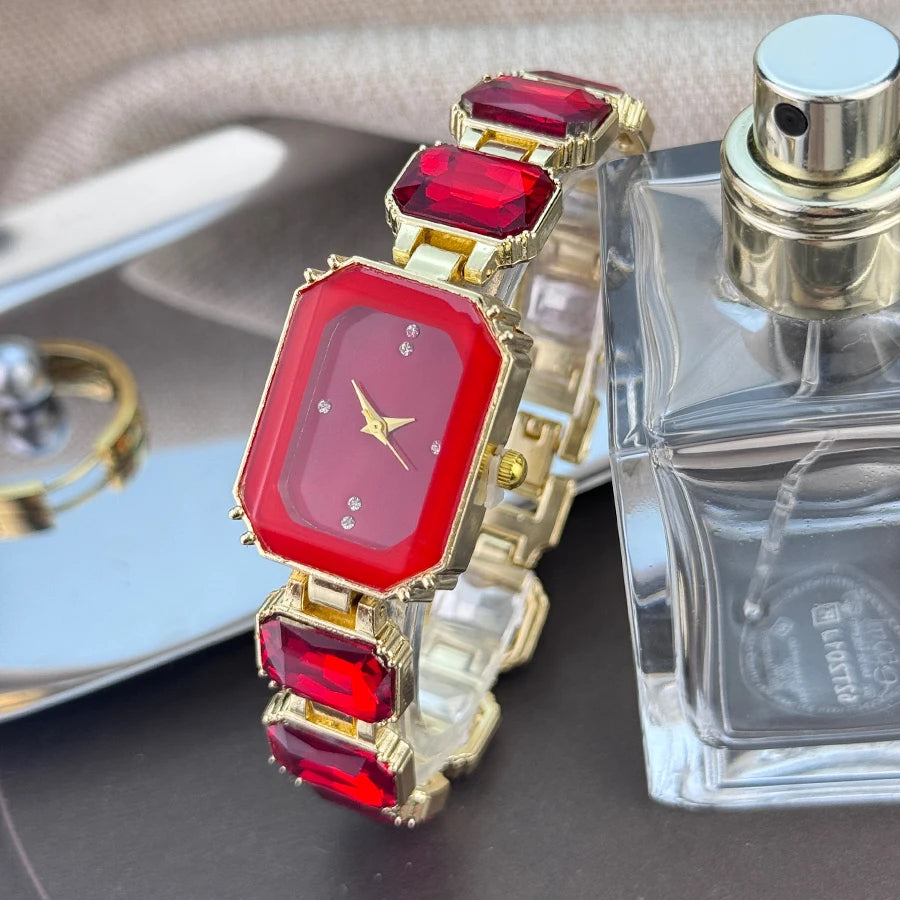 Reloj de mujer de estilo europeo y americano con cadena de diamantes de imitación de sección grande, caja rectangular de color, esfera de diamantes de imitación