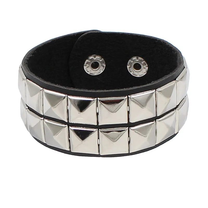 Pulsera Punk de cuero de los años 80 para hombres y mujeres, pulsera gótica Punk Rock, brazalete Unisex para accesorios de recuerdos de fiesta de Halloween