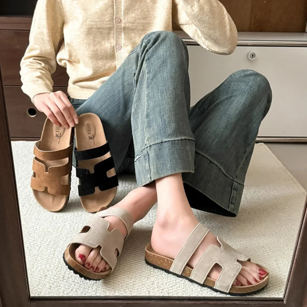 Diapositivas de moda 2025 para mujer: zapatillas de exterior con suela gruesa ajustable