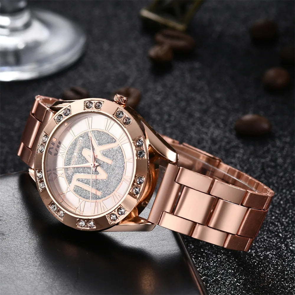 UTHAI-reloj de cuarzo con diamantes para mujer y hombre, pulsera de acero inoxidable con logotipo TVK, dorado, a la moda