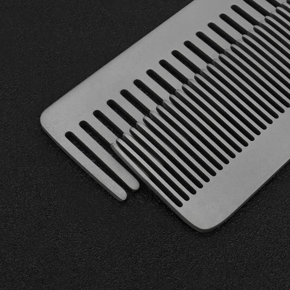 Peine pequeño de aleación de titanio, peines portátiles, llavero para acampar, accesorios, herramienta pequeña para exteriores