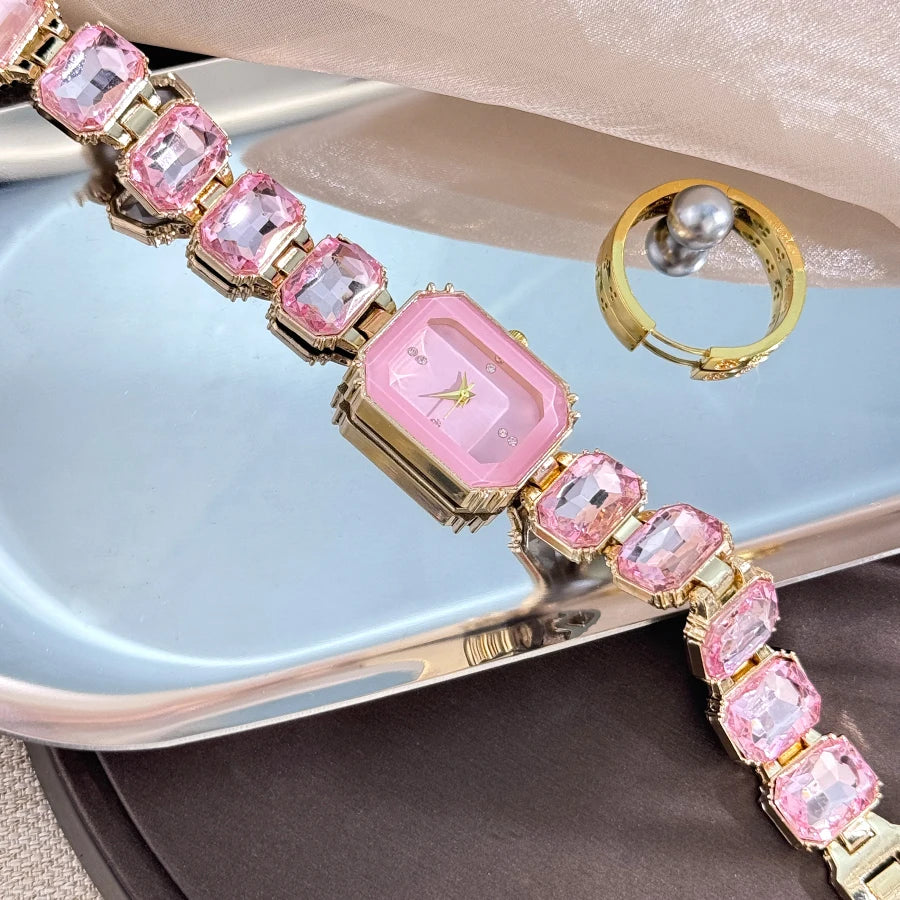 Reloj de mujer de estilo europeo y americano con cadena de diamantes de imitación de sección grande, caja rectangular de color, esfera de diamantes de imitación
