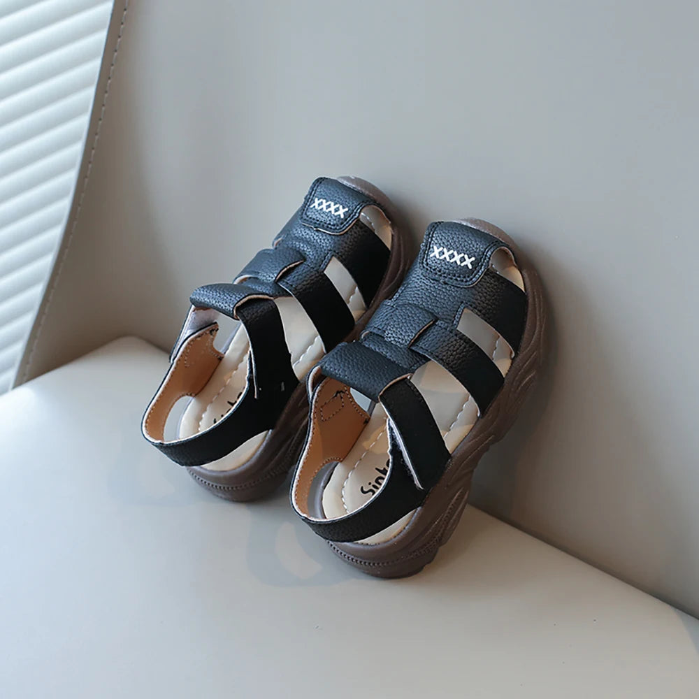Sandalias deportivas de verano para niños, sandalias Vintage de cuero PU para niño, sandalias antideslizantes de suela blanda para chico, zapatos de verano a la moda