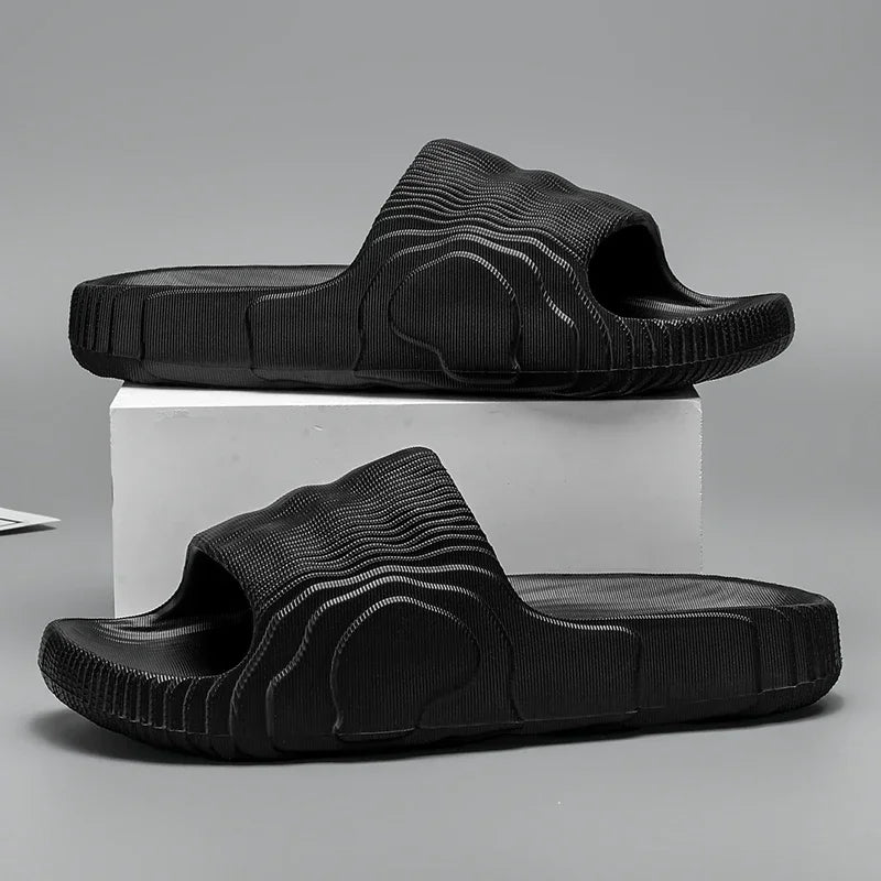 Zapatillas de casa suaves para parejas, zapatillas de baño antideslizantes para interiores de verano, sandalias de Hotel de Color sólido, chanclas para hombres y mujeres, zapatos planos