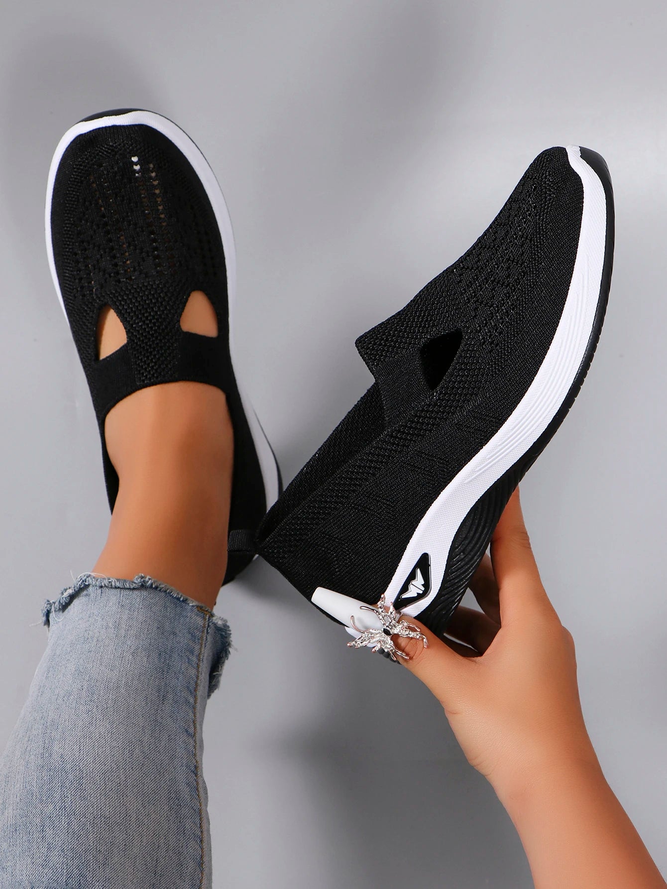 Nuevos zapatos deportivos de primavera para mujer, zapatos deportivos informales a la moda, transpirables, ligeros, antideslizantes, resistentes al desgaste, zapatos planos