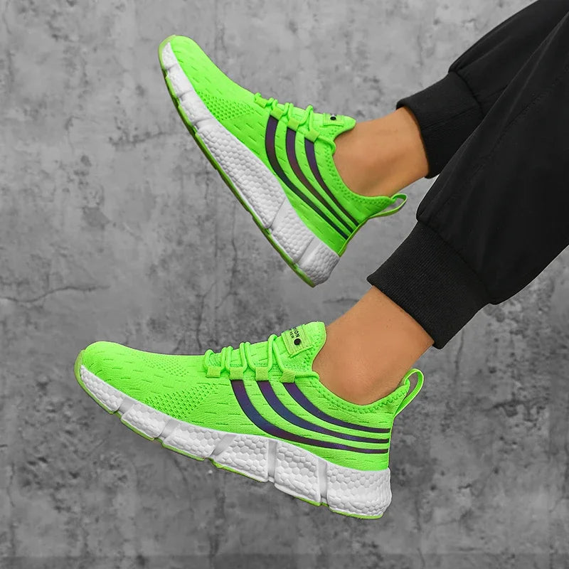 Zapatos Deportivos informales para hombre, zapatillas ligeras transpirables, antideslizantes, planas, para correr al aire libre, caminar, Tenis, calzado atlético para correr