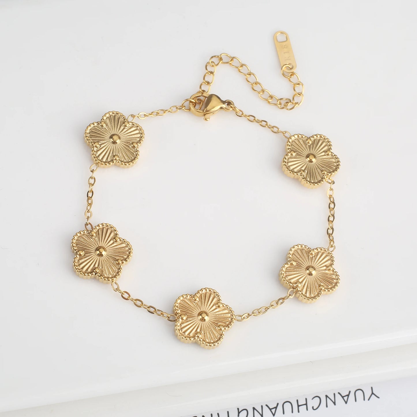 Pulsera clásica de acero inoxidable para mujer, brazalete ajustable de cinco flores, joyerÃa de fiesta a la moda, regalos de trébol