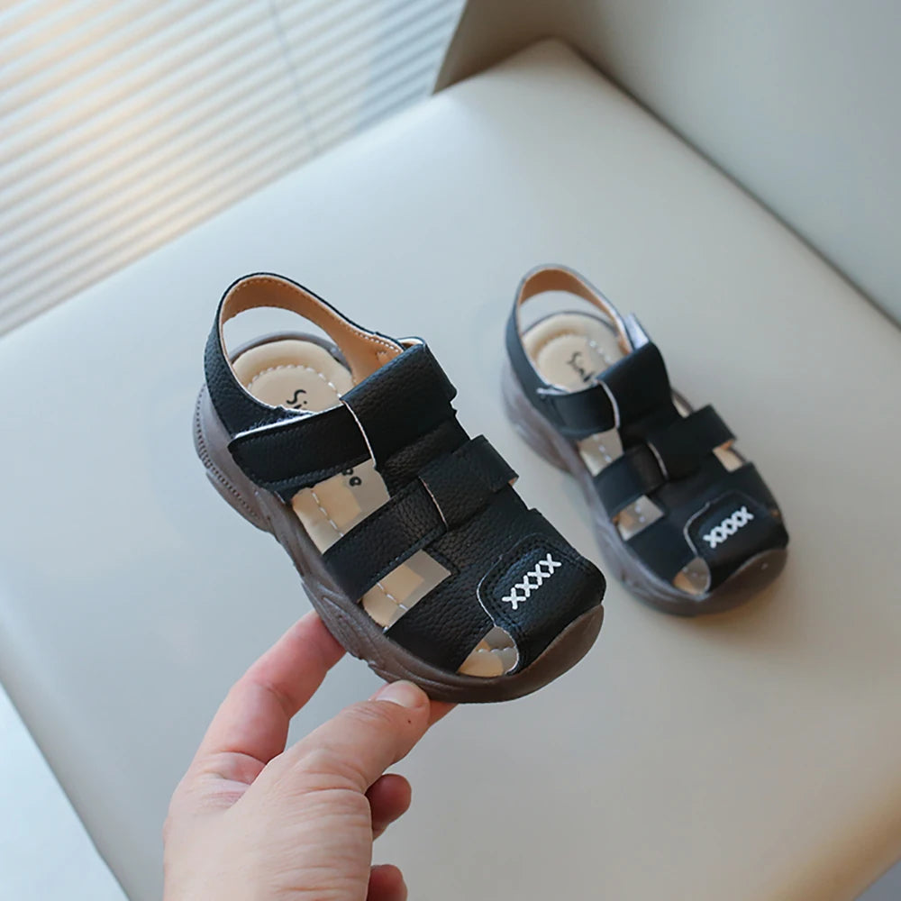Sandalias deportivas de verano para niños, sandalias Vintage de cuero PU para niño, sandalias antideslizantes de suela blanda para chico, zapatos de verano a la moda