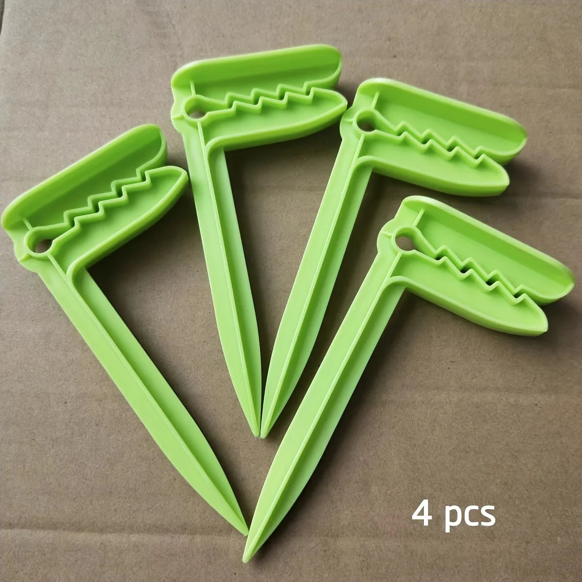 4 clips para toallas de playa al aire libre: sujetar de forma segura toallas y sábanas para acampar y viajar a la playa