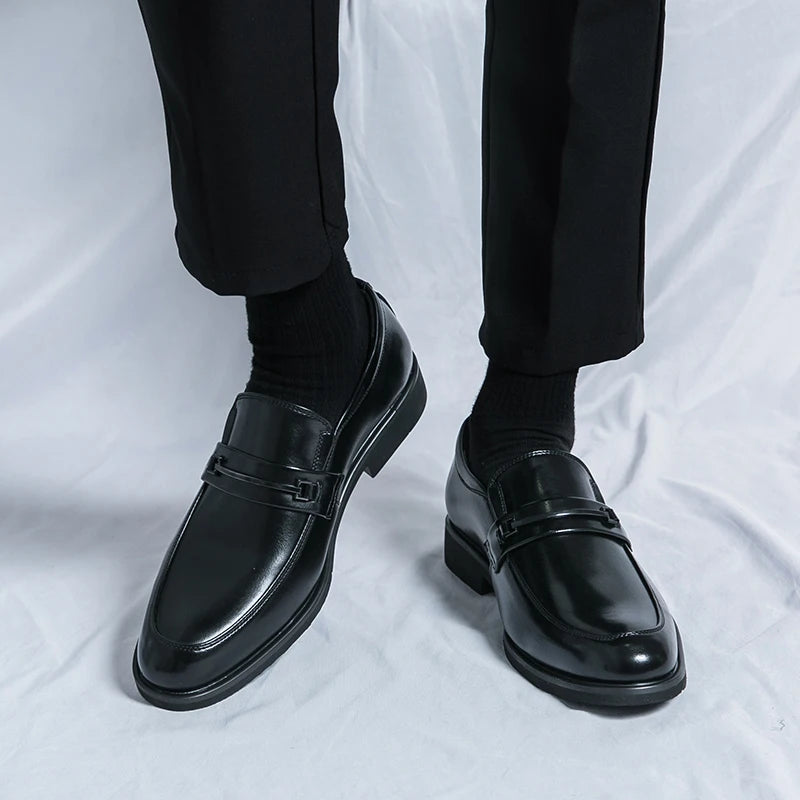 Mocasines casuales clásicos para hombre, zapatos de conducción, moda masculina, zapatos cómodos de cuero para boda, zapatos de vestir negros de negocios
