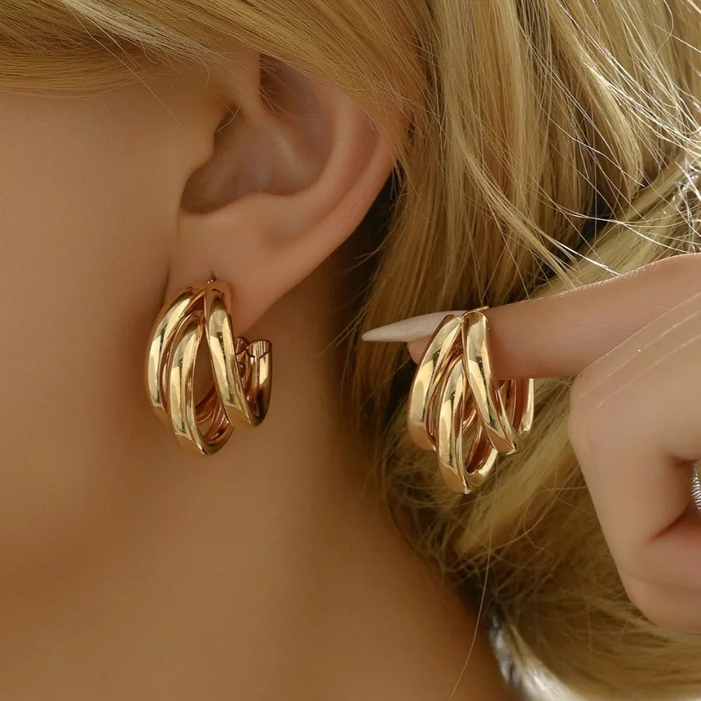 Pendientes de aro gruesos de Metal liso de acero inoxidable para mujer, aros redondos a la moda, pendientes llamativos, joyerÃa de moda 2024