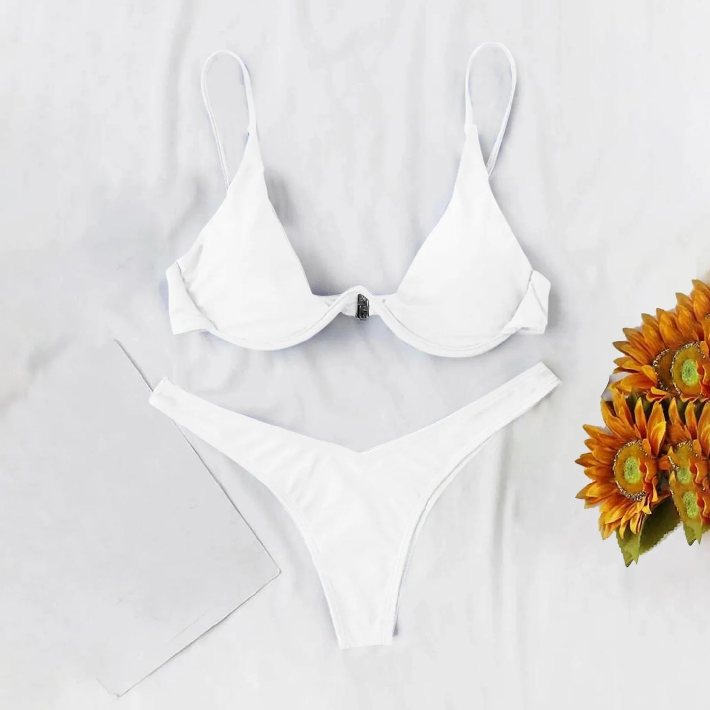 Bikini Sexy con aros para Mujer, traje de baño rojo liso con sujetador de realce, Tanga, traje de baño con cuello Halter y cuello de pico, Mini microtanga 2024