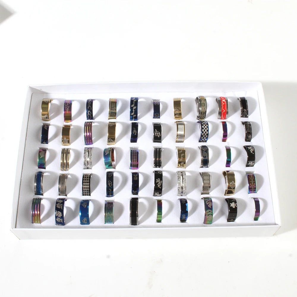 50 unids/lote anillos de acero inoxidable para hombre y mujer joyerÃÂa de moda anillos de estilo diferente regalo de fiesta anillos de boda estilo mixto