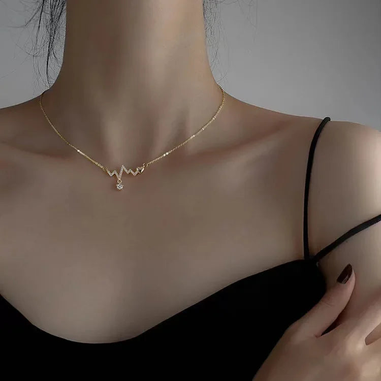 Collar de mariposa de plata para mujer, collar con colgante de circón de cristal para mujer y niña, collar de cadena de cristal, joyerÃa de fiesta