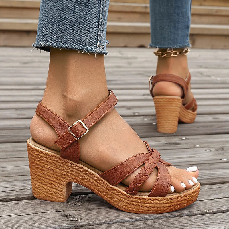 Sandalias de tacón alto trenzadas para mujer, sandalias de gladiador con plataforma gruesa de verano 2024, zapatos informales de playa con correas en el tobillo para vacaciones