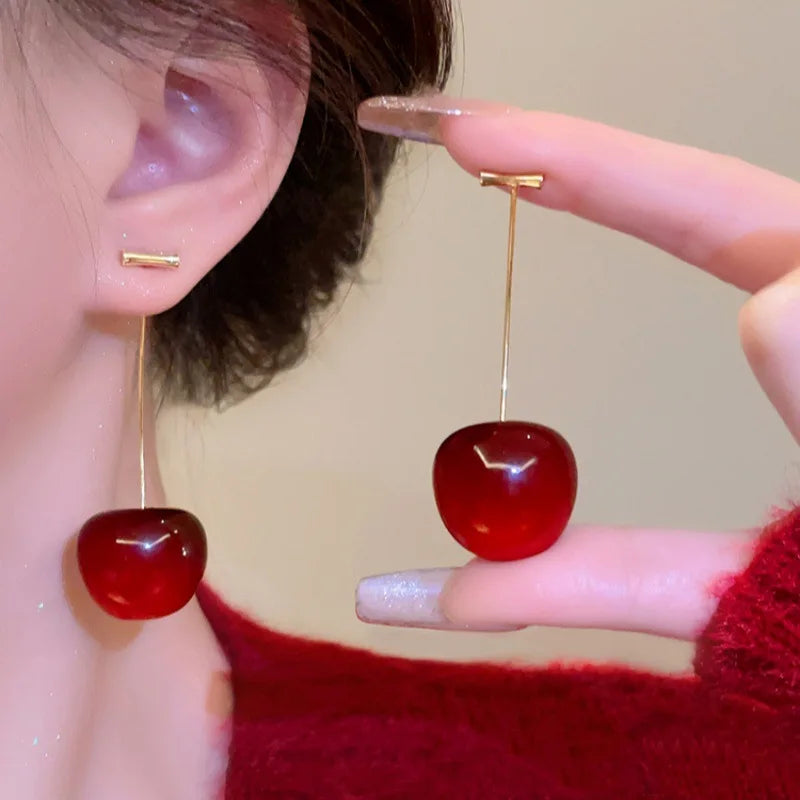 Pendientes de cereza roja dulce para mujer, pendientes colgantes con diseño de fruta delicada a la moda, joyerÃa coreana para fiesta de boda, regalo