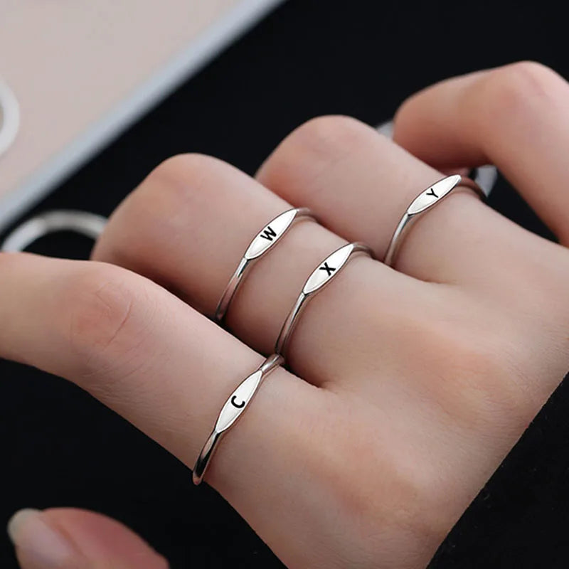 Anillo de Plata de Ley 925 con alfabeto inglés, anillo con inicial de nombre personalizado de estilo Simple, regalo de cumpleaños, joyería fina para mujer