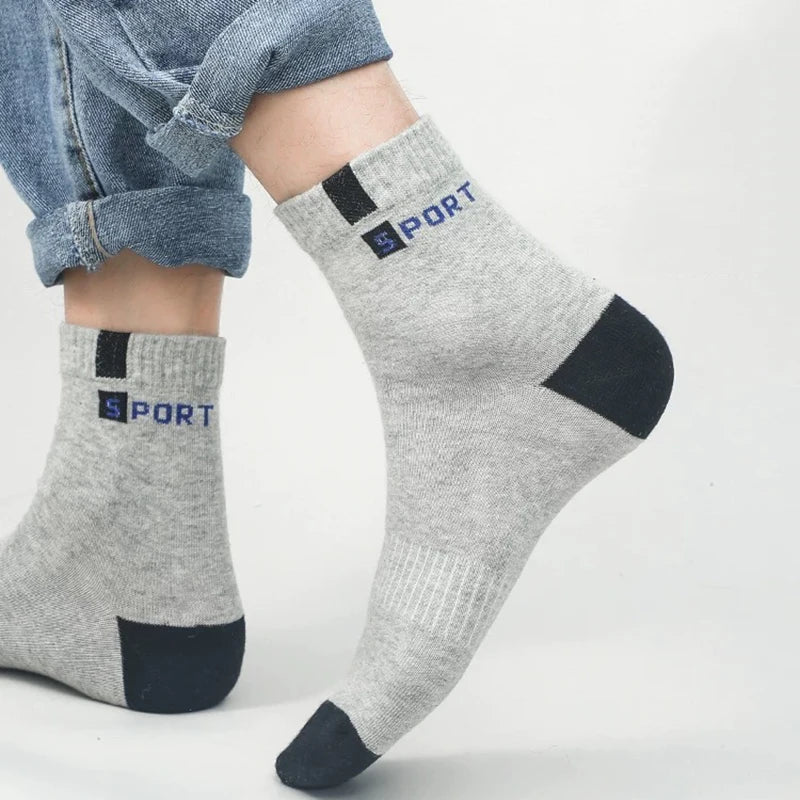 5 pares de calcetines de algodón para hombre, zapatillas deportivas transpirables suaves con letras a la moda, medias de tubo medio de alta elasticidad, toalla Sox de verano