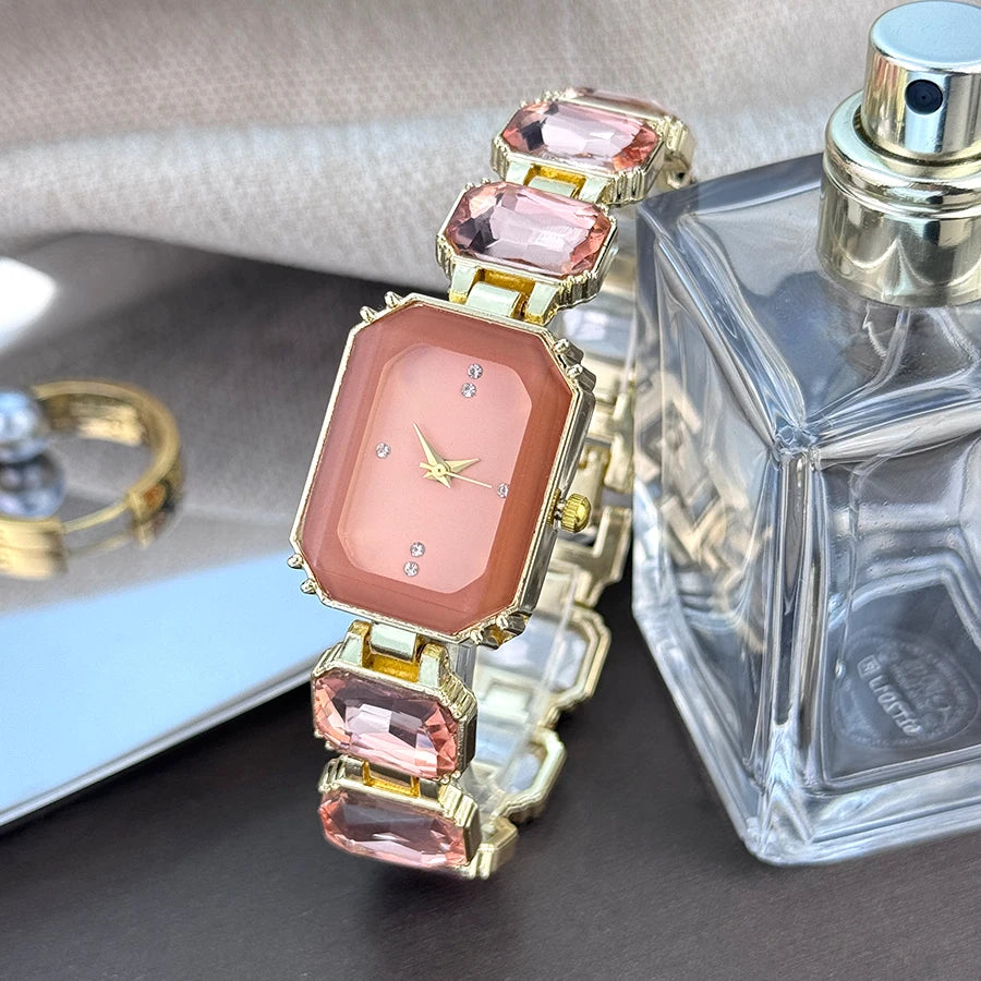 Reloj de mujer de estilo europeo y americano con cadena de diamantes de imitación de sección grande, caja rectangular de color, esfera de diamantes de imitación