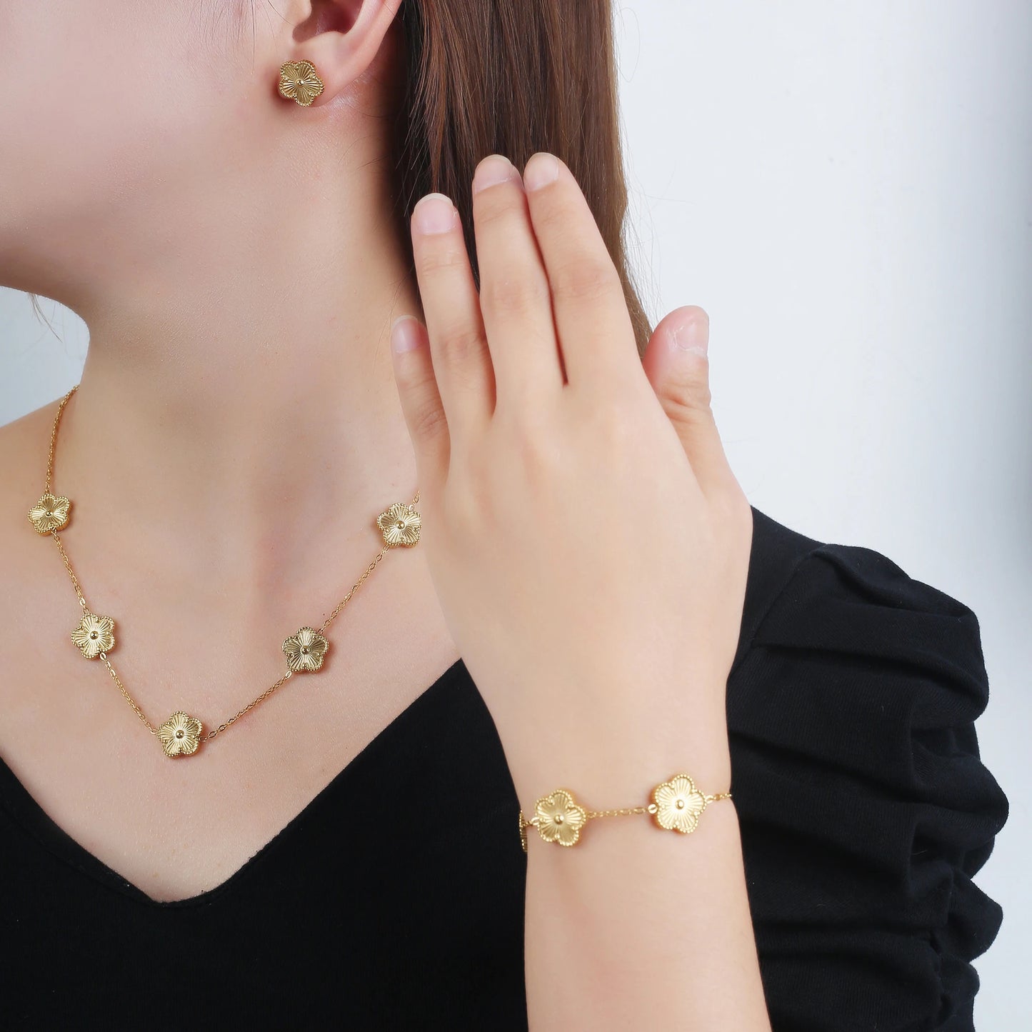 Pulsera clásica de acero inoxidable para mujer, brazalete ajustable de cinco flores, joyerÃa de fiesta a la moda, regalos de trébol