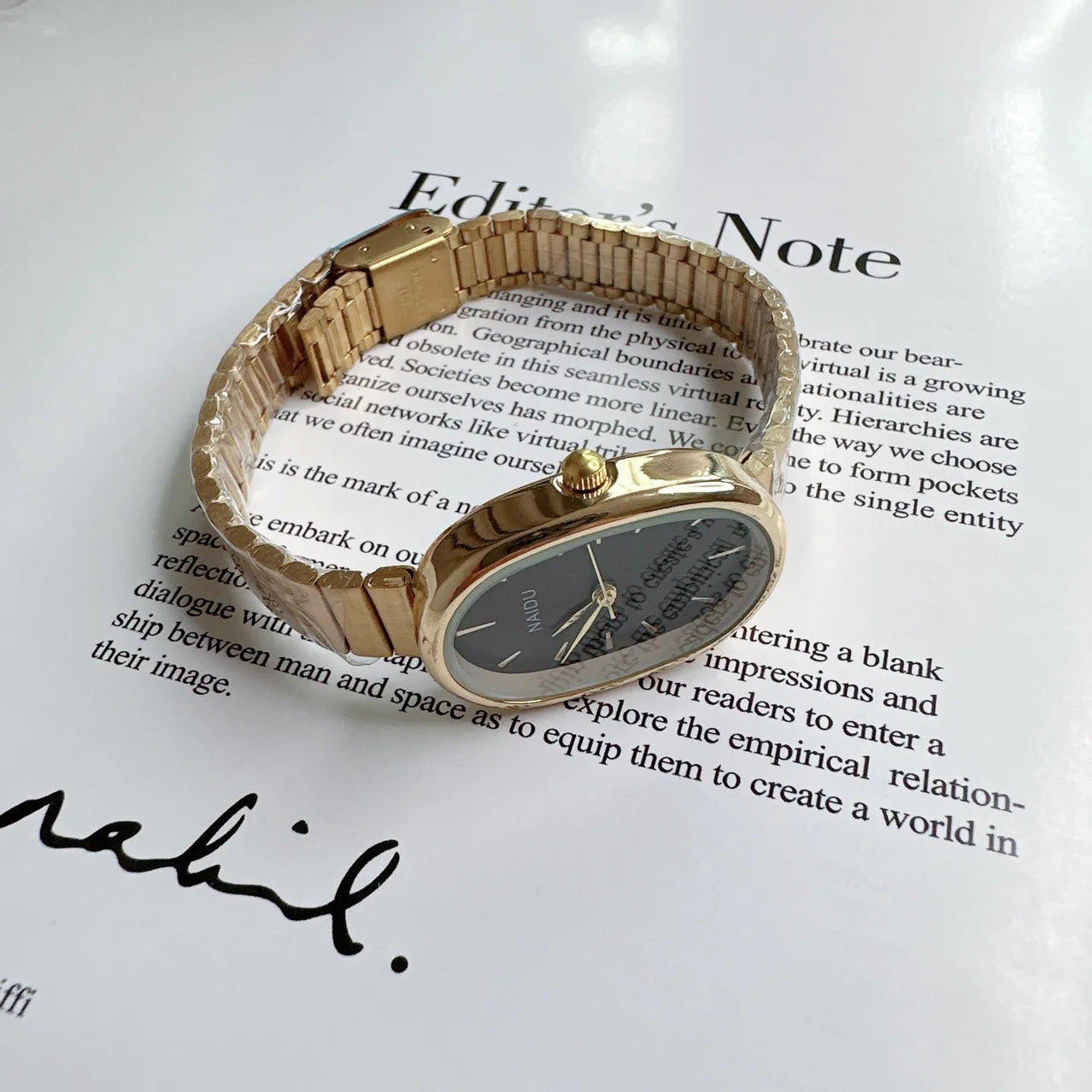 Reloj de cuarzo de lujo a la moda para mujer, reloj de pulsera ovalado de acero inoxidable con esfera pequeña y correa de bambú para chica y estudiante, reloj Dropshipping