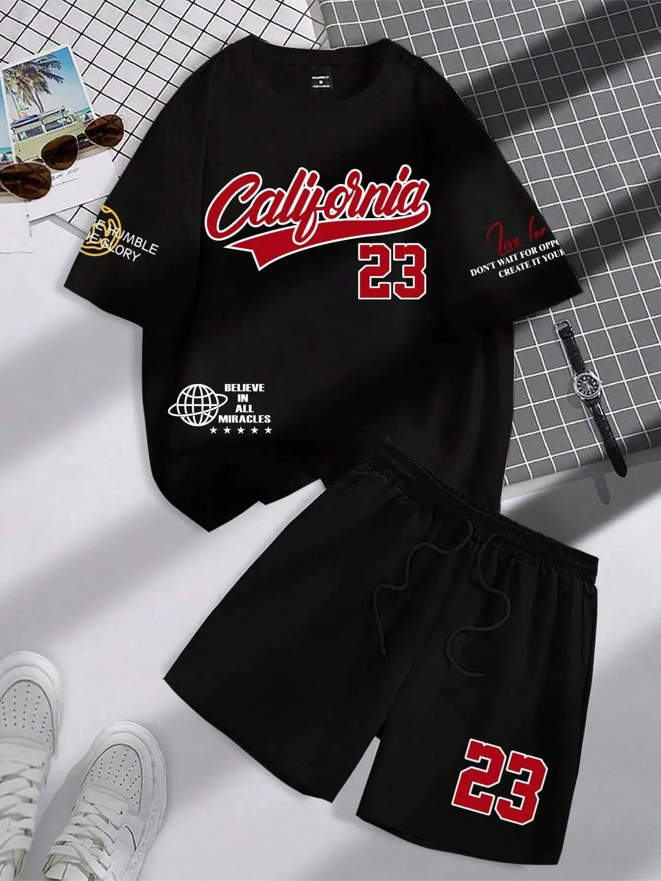 NOVEDAD DE VERANO 2025, traje de tendencia para hombre, conjunto de manga corta con cuello redondo, camiseta y pantalones cortos con cuello redondo y estampado alfanumérico personalizado a la moda