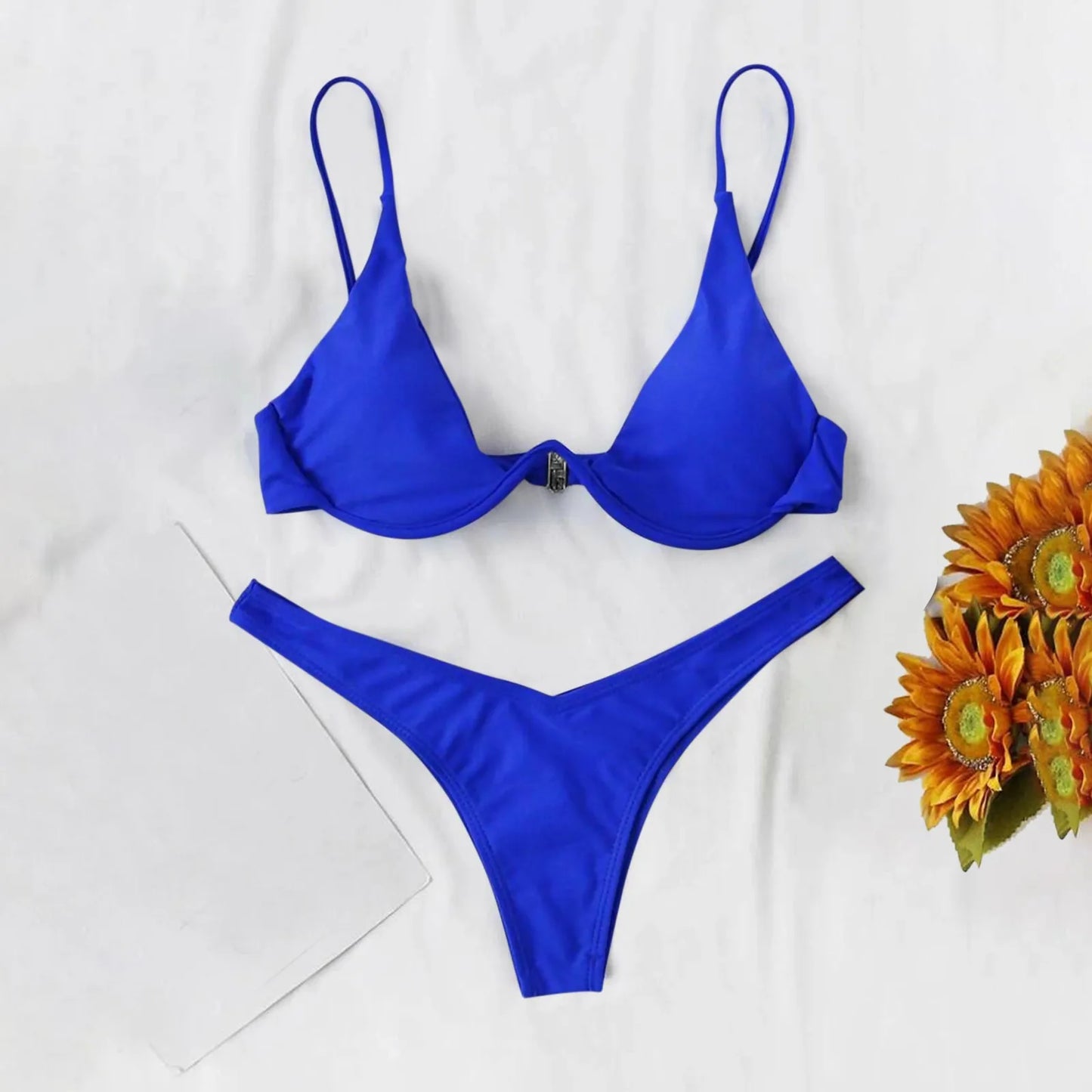 Bikini Sexy con aros para Mujer, traje de baño rojo liso con sujetador de realce, Tanga, traje de baño con cuello Halter y cuello de pico, Mini microtanga 2024