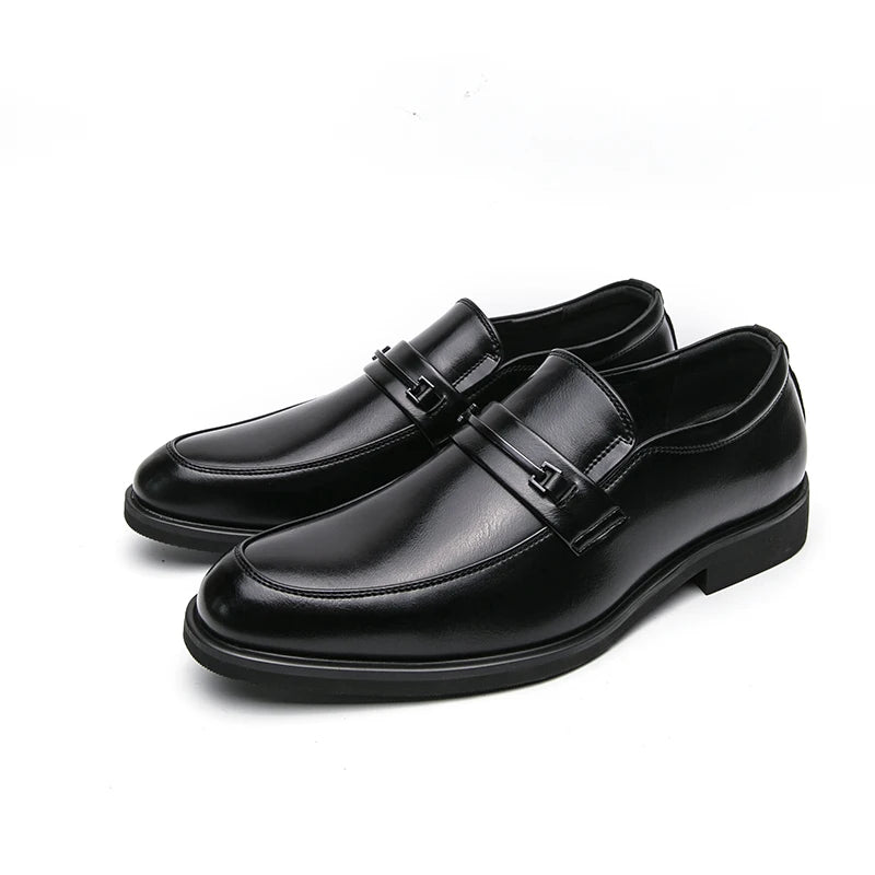 Mocasines casuales clásicos para hombre, zapatos de conducción, moda masculina, zapatos cómodos de cuero para boda, zapatos de vestir negros de negocios