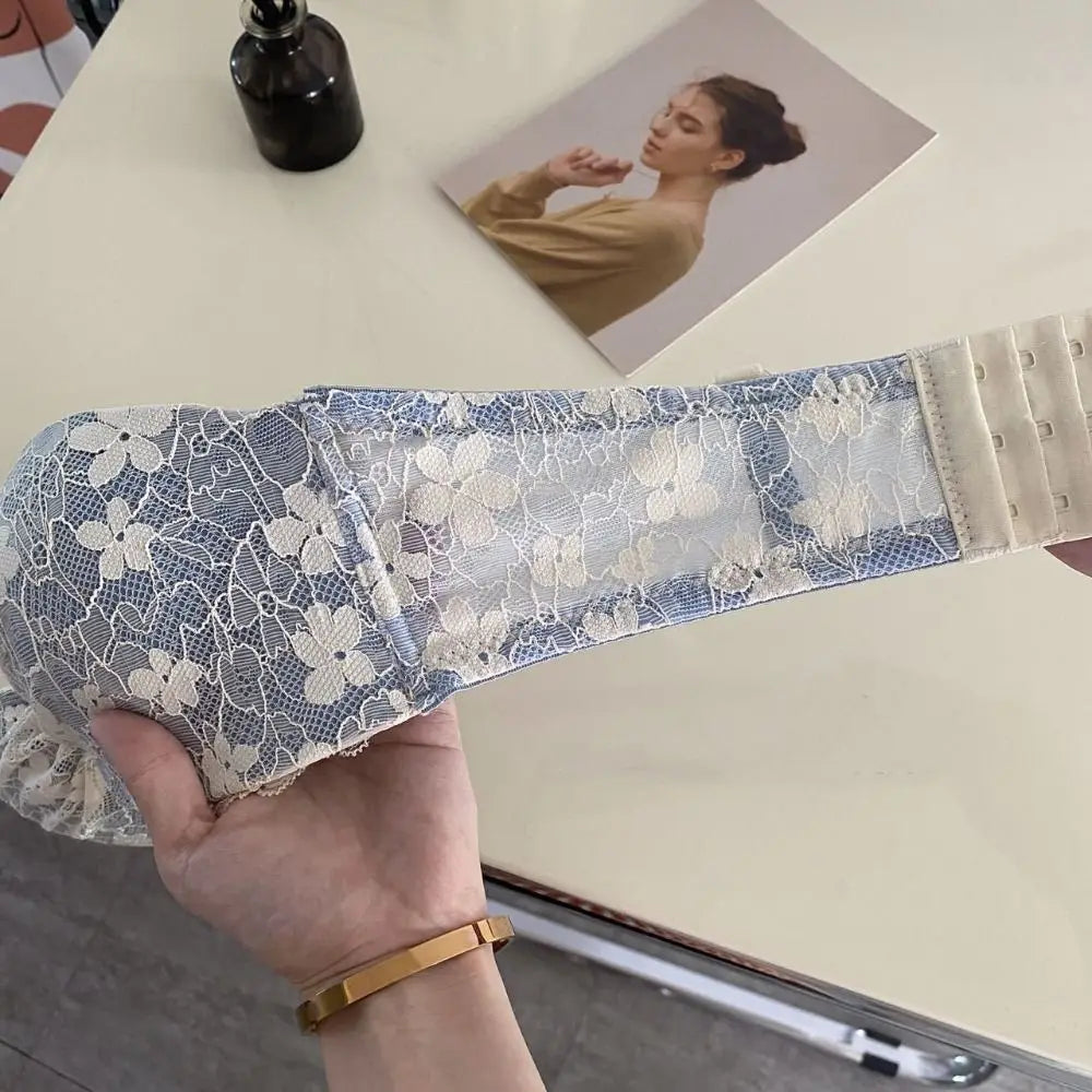Sujetador inalámbrico de malla ajustado para mujer, sujetador antiflacidez de encaje Floral dulce con escote en V profundo, lencería con pechos recogidos, regalos