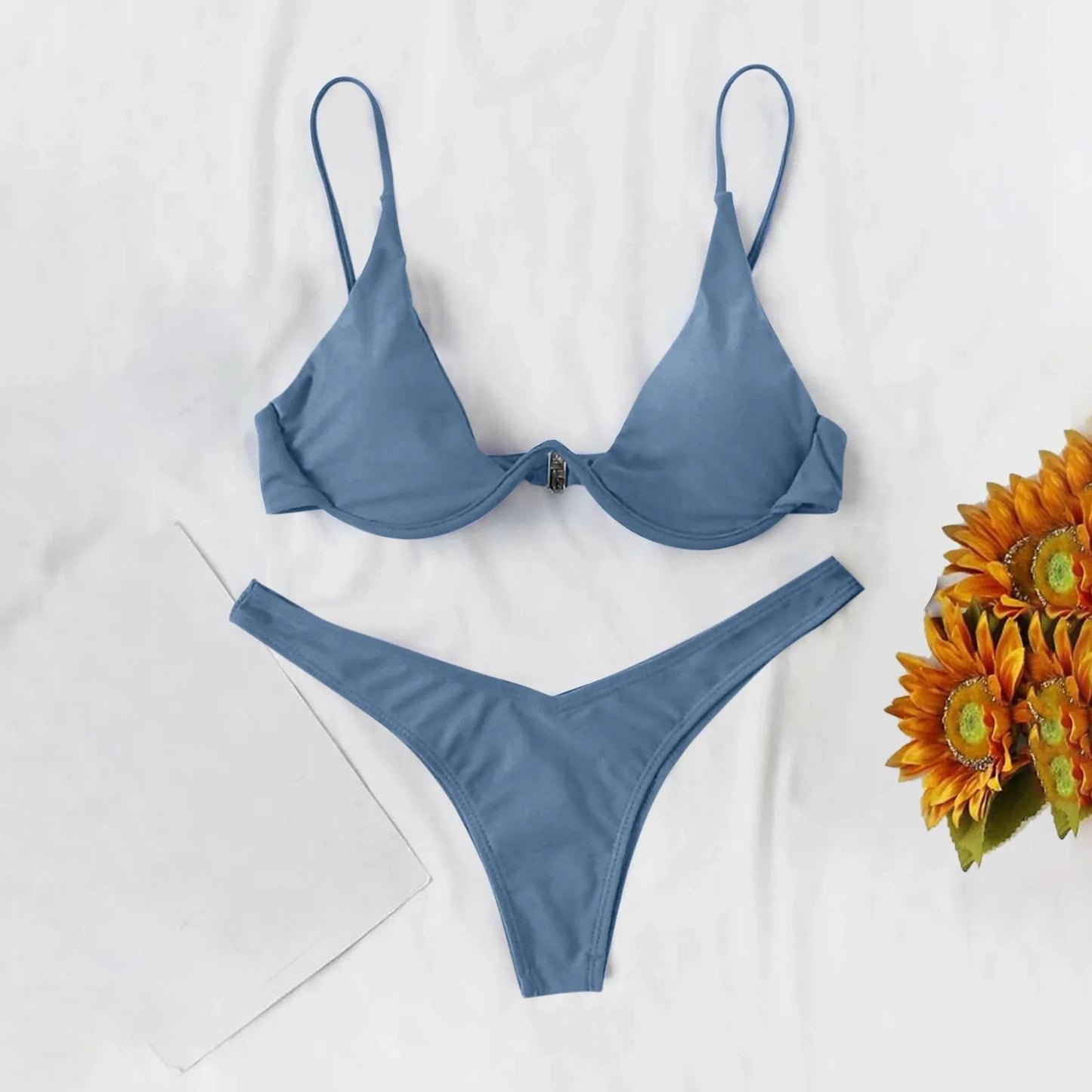 Bikini Sexy con aros para Mujer, traje de baño rojo liso con sujetador de realce, Tanga, traje de baño con cuello Halter y cuello de pico, Mini microtanga 2024
