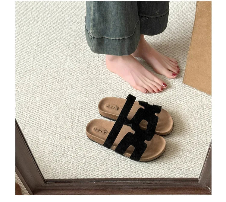 Diapositivas de moda 2025 para mujer: zapatillas de exterior con suela gruesa ajustable