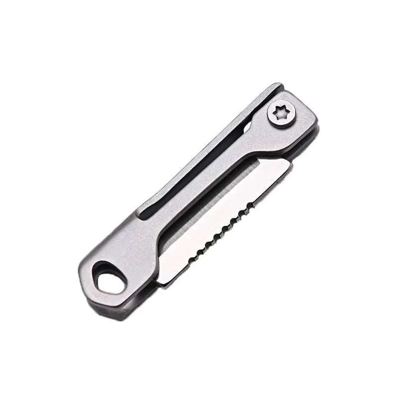 Suministros para acampar al aire libre, cuchillo plegable de acero inoxidable, Mini llavero de cabeza cuadrada, colgante, cuchillo de bolsillo portátil, herramientas de senderismo, 1 ud.