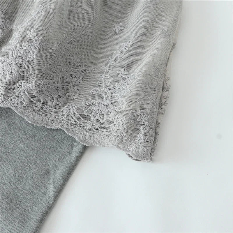 Nuevas mallas para niñas, falda de princesa de encaje, pantalones, falda ajustada para primavera y otoño, pantalones para niños de 2 a 7 años, ropa para niños