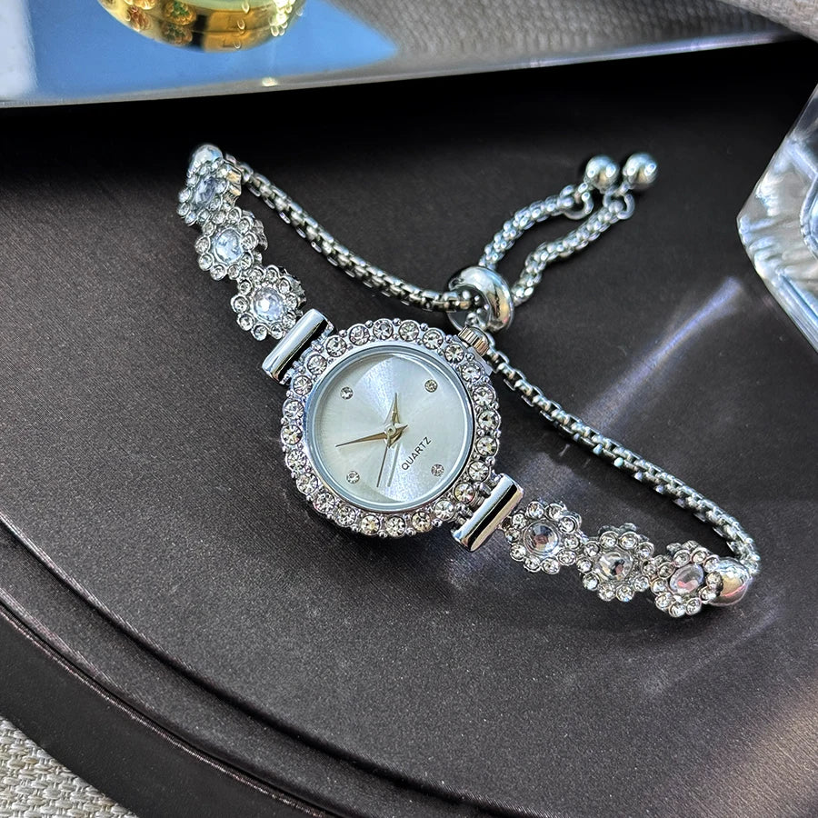 Conjunto de reloj de pulsera de Calcedonia de comercio exterior con luz de diamante, reloj de cuarzo de lujo en vivo, nuevo reloj de mujer con diamantes