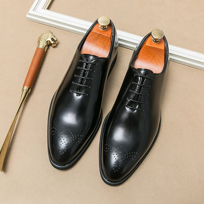 Zapatos de cuero de lujo para hombre, zapatos de alta calidad a la moda Oxford, zapatos de vestir de boda para hombre, zapatos de cuero 2024, zapatos de oficina para caballero