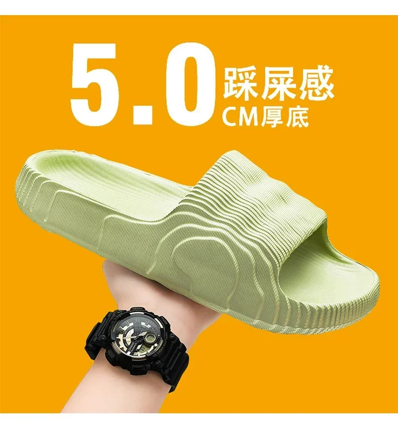 Zapatillas de casa suaves para parejas, zapatillas de baño antideslizantes para interiores de verano, sandalias de Hotel de Color sólido, chanclas para hombres y mujeres, zapatos planos