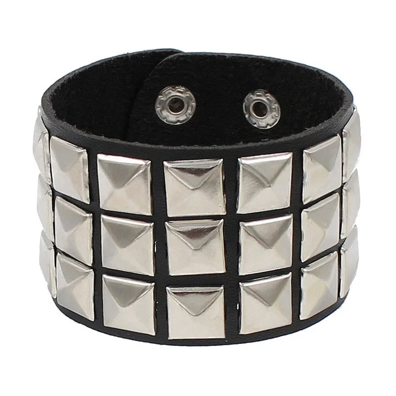 Pulsera Punk de cuero de los años 80 para hombres y mujeres, pulsera gótica Punk Rock, brazalete Unisex para accesorios de recuerdos de fiesta de Halloween