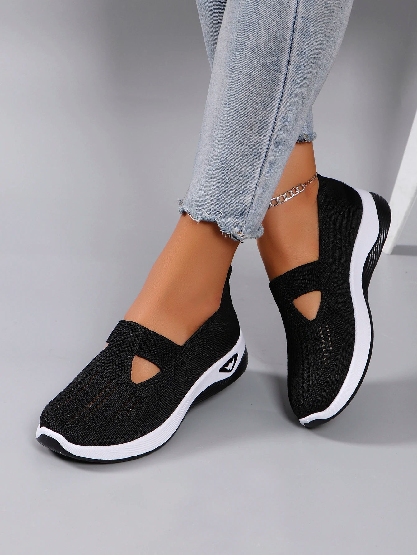 Nuevos zapatos deportivos de primavera para mujer, zapatos deportivos informales a la moda, transpirables, ligeros, antideslizantes, resistentes al desgaste, zapatos planos