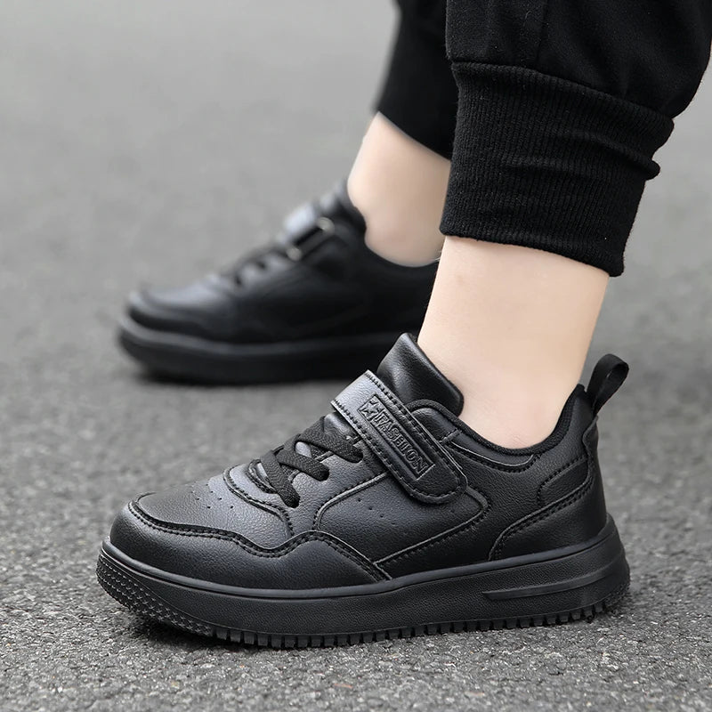 Zapatillas de deporte para niños, zapatos informales de cuero negro, zapatos planos para caminar para estudiantes, calzado deportivo ligero antideslizante para tenis para niñas
