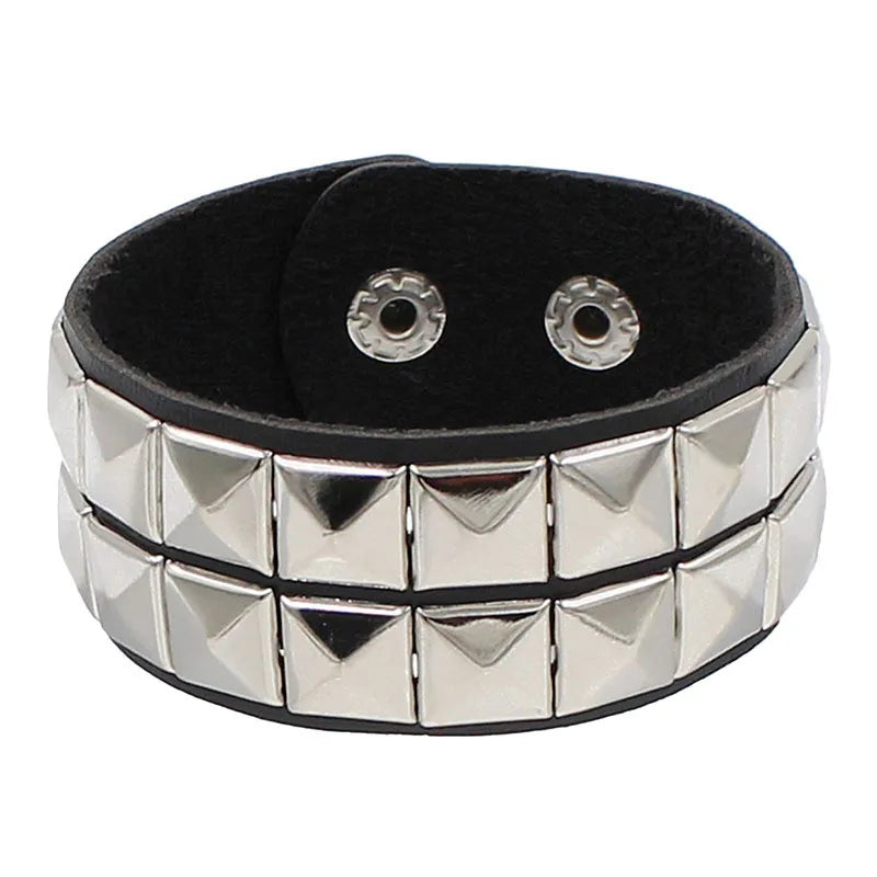 Pulsera Punk de cuero de los años 80 para hombres y mujeres, pulsera gótica Punk Rock, brazalete Unisex para accesorios de recuerdos de fiesta de Halloween